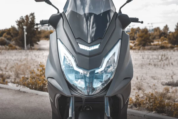 SCOOTER MITT GTS 330 - Image 10